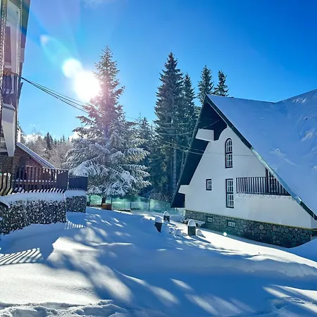Apartment Pine Peak Predeal