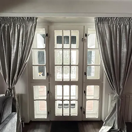 Apartment Pine Peak Predeal