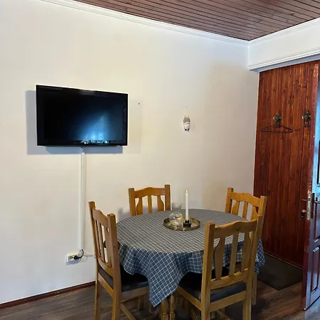 Apartment Pine Peak *
