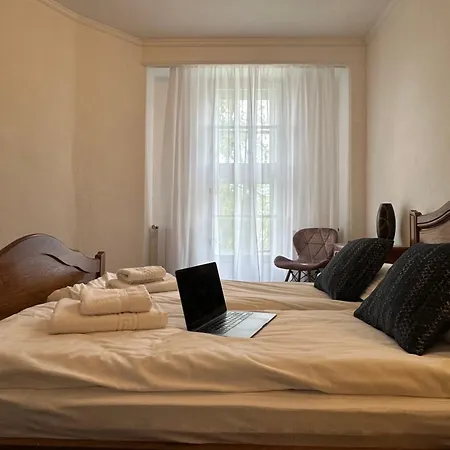 Apartment Pine Peak Predeal
