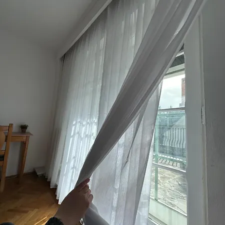 Apartment Pine Peak