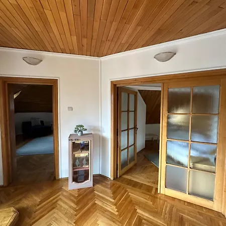 Apartment Pine Peak *