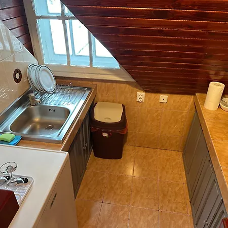 Pine Peak Apartment Predeal